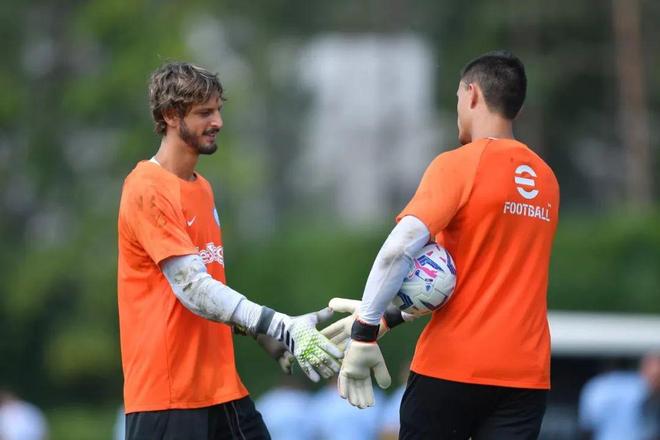 若爆发力下 若爆发力下